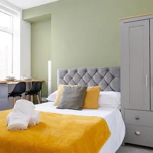 https://bay-city-studio-apartments.cardiffhotelswales.com